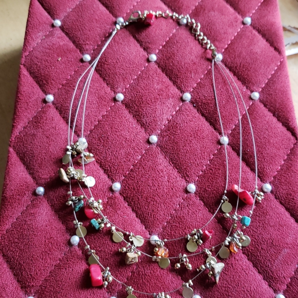 Tiered gem necklace